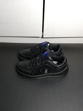 CHAMPION COURT LEATHER TRIPLE BLACK WOMEN'S US SIZE 6 BRAND NEW